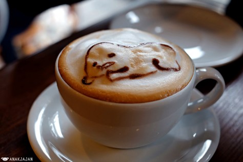 Cappuccino JPY 600 + 3D Latte Art JPY 400