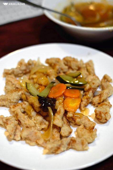 Sweet and Sour Pork (Tang Su Yuk) IDR 120k (small)