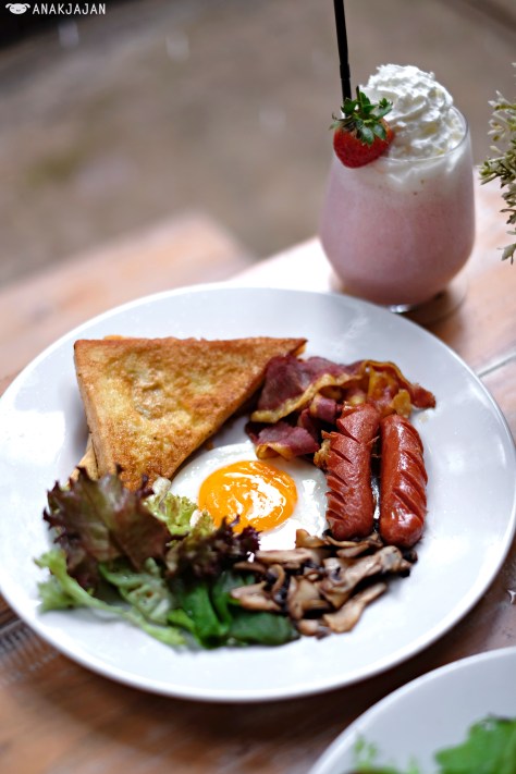 Big Breakfast IDR 45k