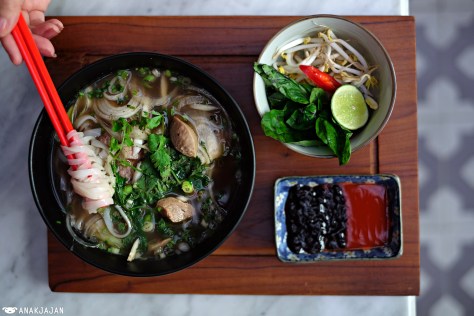 "The 12 Hour" Pho IDR 90k