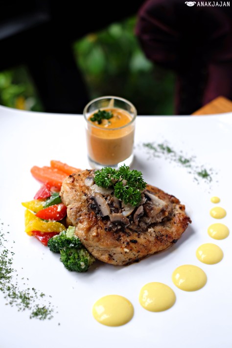 Roast Chicken Mushroom IDR 130k