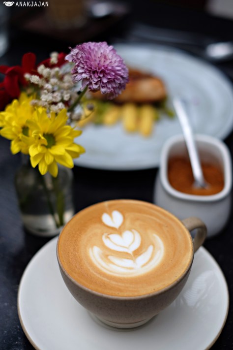 Cafe Latte IDR 33k