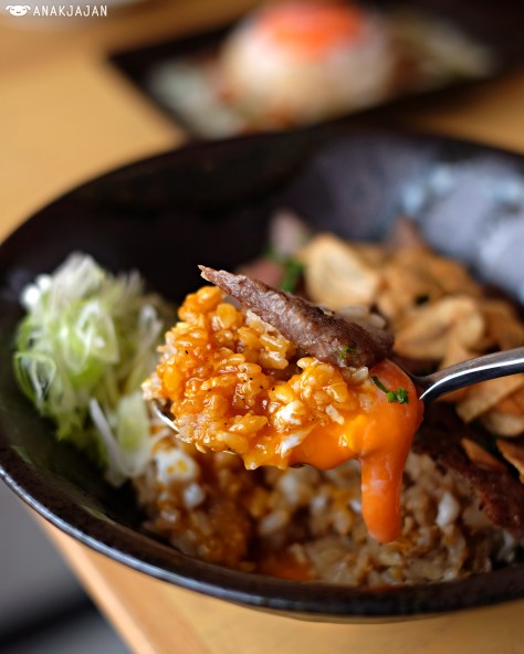 Gyu Garlic Fried Rice IDR 120k