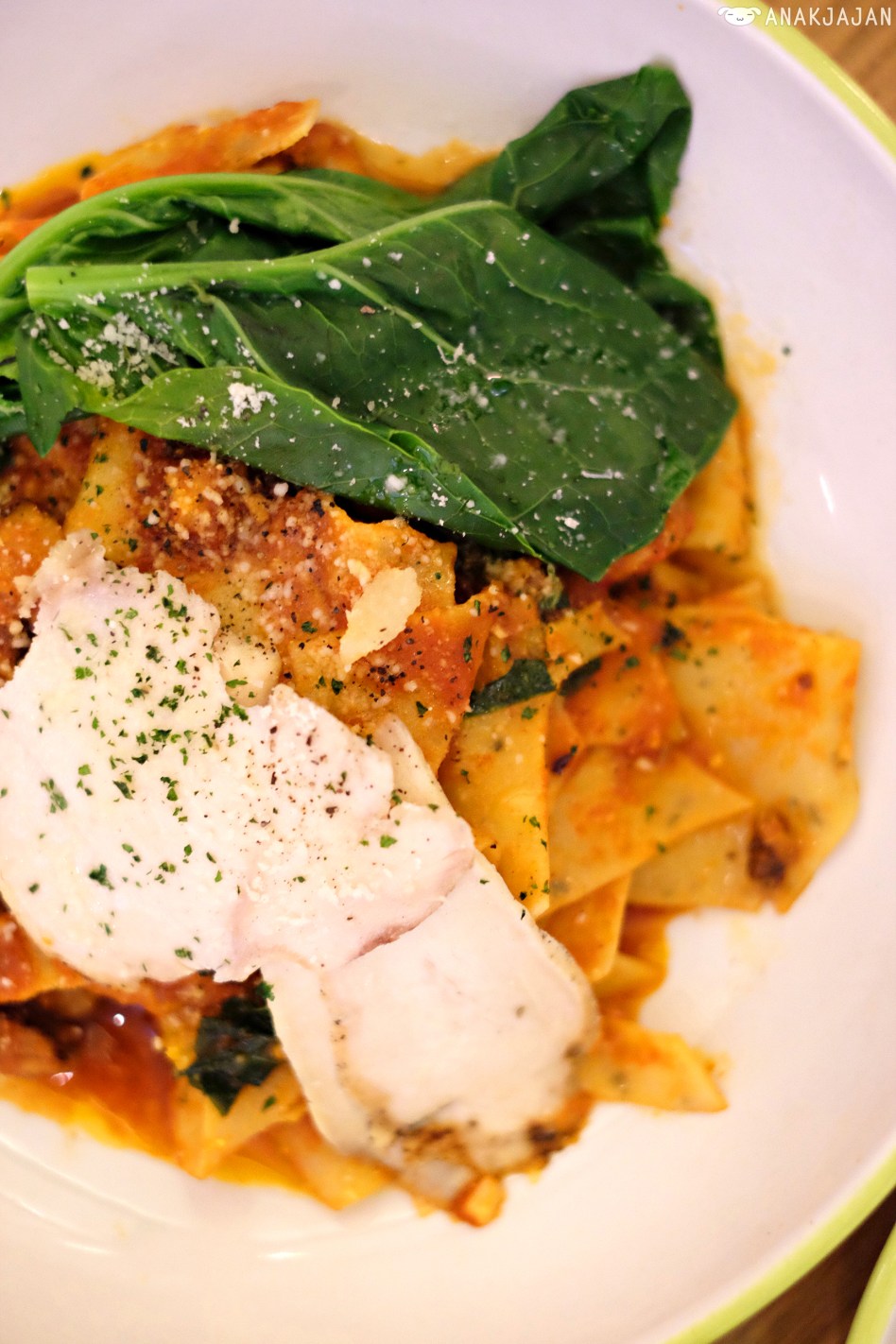 PASTA MARCHE AWKITCHEN by Akira Watanabe PIK Avenue