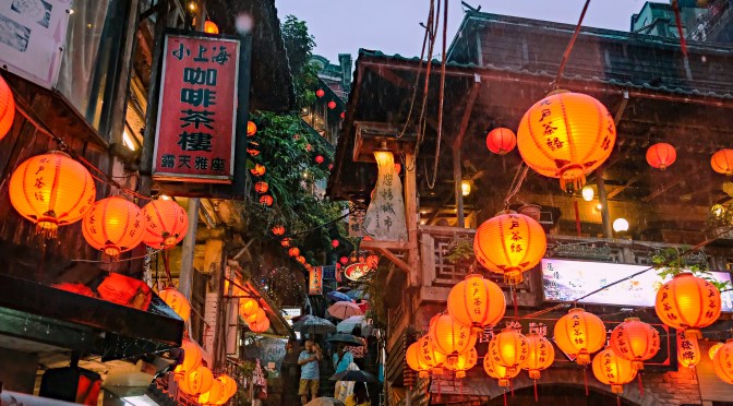 [TAIWAN] JIUFEN TRAVEL & FOOD GUIDE – Things to do & eat